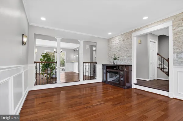 $2,950 | 8975 Milroy Court, Manassas, VA 20110