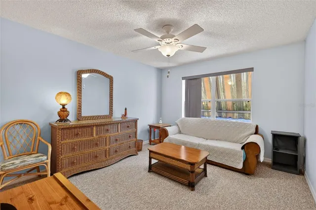 $299,000 | 879 Haretison Avenue, The Villages, FL 32162