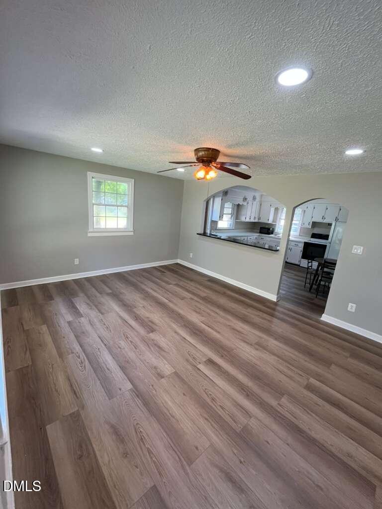 185 Summerhill Road Turkey, NC 28393 - Photo 8 of 18 an empty room with windows