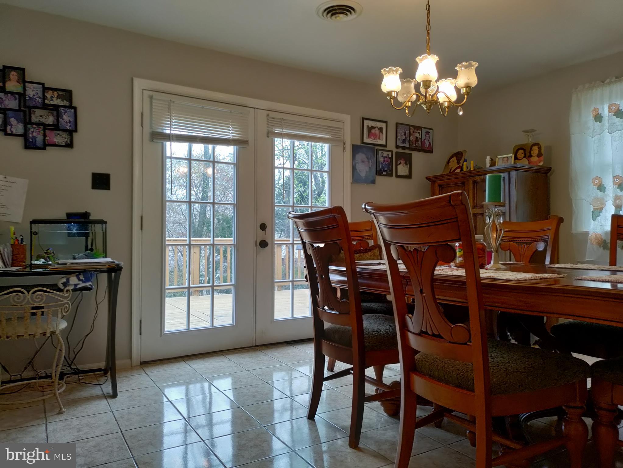 1719 Horner Road Woodbridge, VA 22191 - Photo 2 of 24