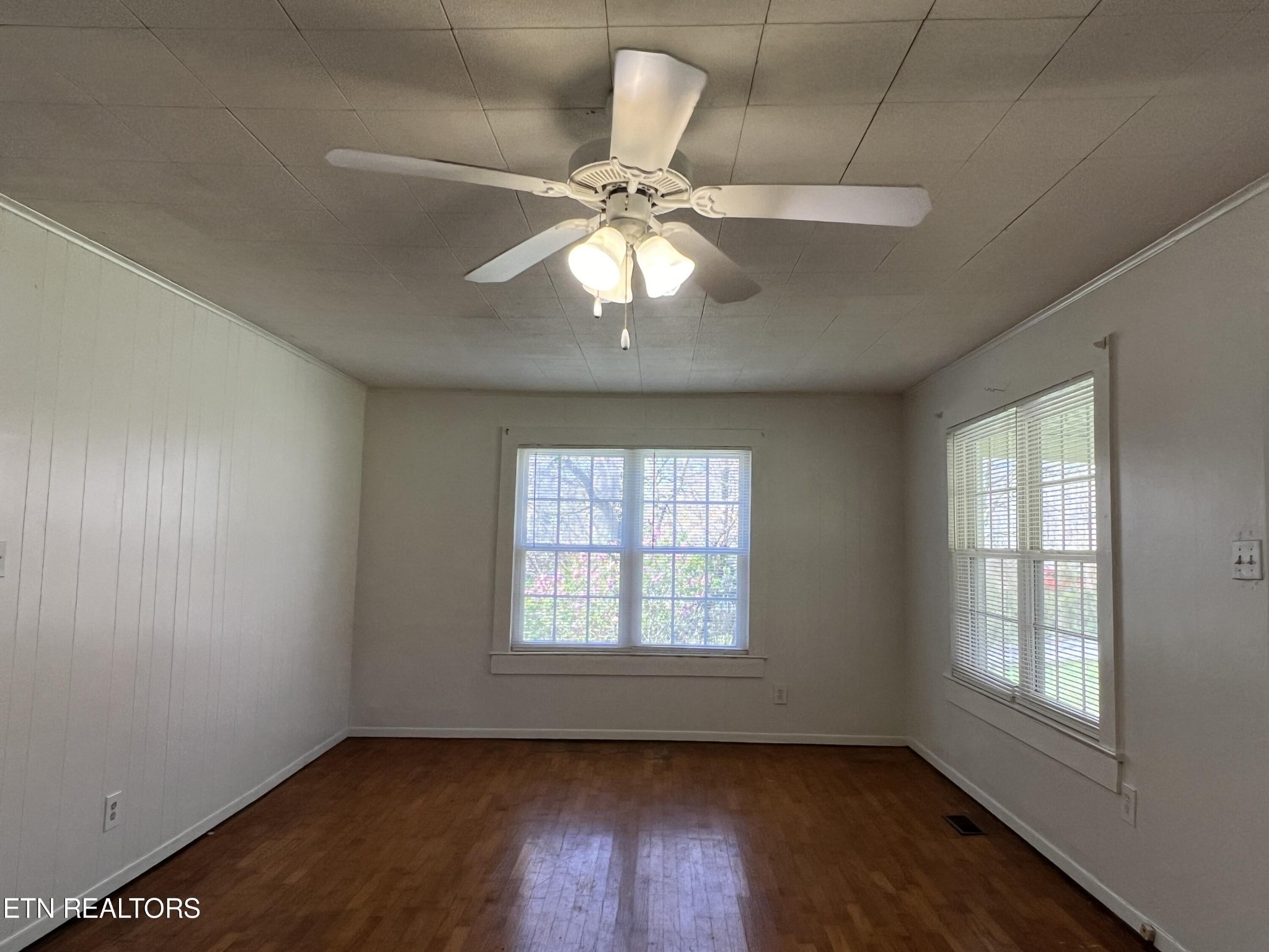 188 Tub Springs Road Harriman, TN 37748 - Photo 2 of 15 Gallery Image 2