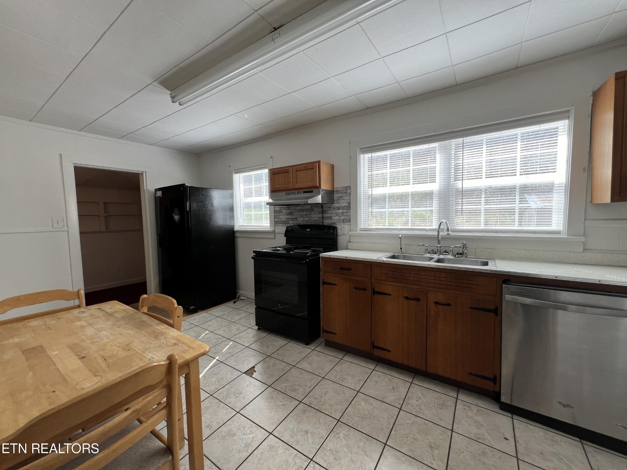 188 Tub Springs Road Harriman, TN 37748 - Photo 5 of 15 Gallery Image 5