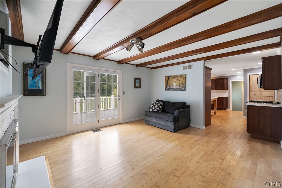 6926 Nelson Road Lincoln, NY 13032 - Photo 7 of 46 Family Room