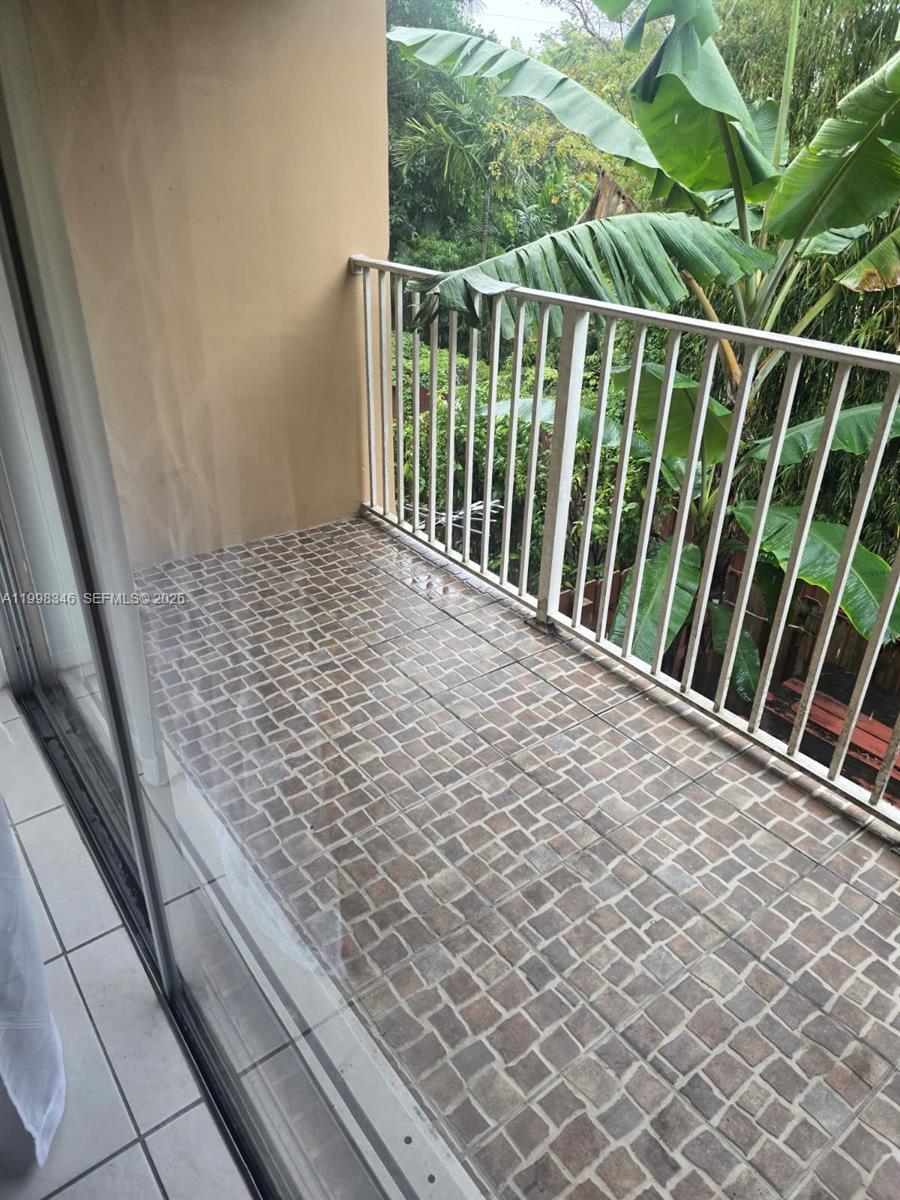 9972 Southwest 88th Street, Unit 1119 Miami, FL 33176 - Photo 6 of 9