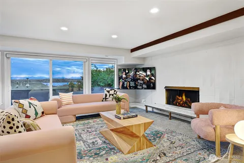 $2,150,000 | 7710 57th Avenue Northeast, Seattle, WA 98115