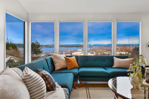 $2,150,000 | 7710 57th Avenue Northeast, Seattle, WA 98115
