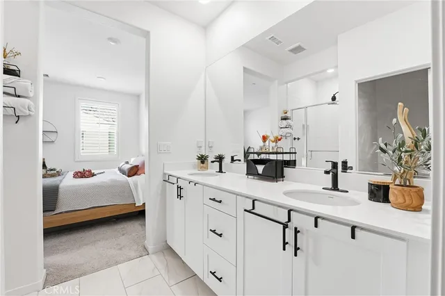 $575,000 | 3956 Lavine Way, Unit 110, Corona, CA 92883