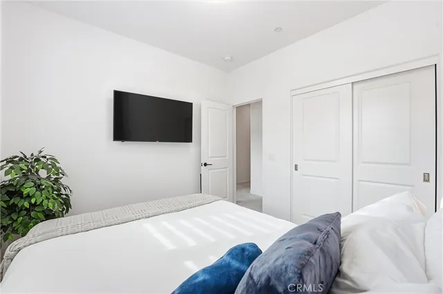 $575,000 | 3956 Lavine Way, Unit 110, Corona, CA 92883