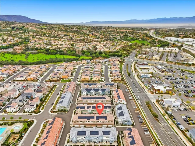 $575,000 | 3956 Lavine Way, Unit 110, Corona, CA 92883