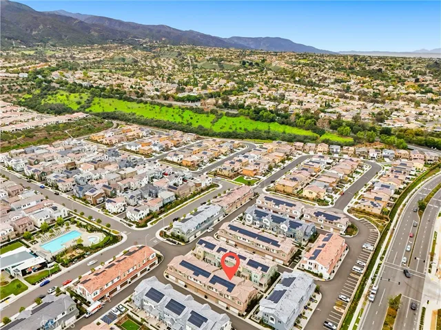 $575,000 | 3956 Lavine Way, Unit 110, Corona, CA 92883