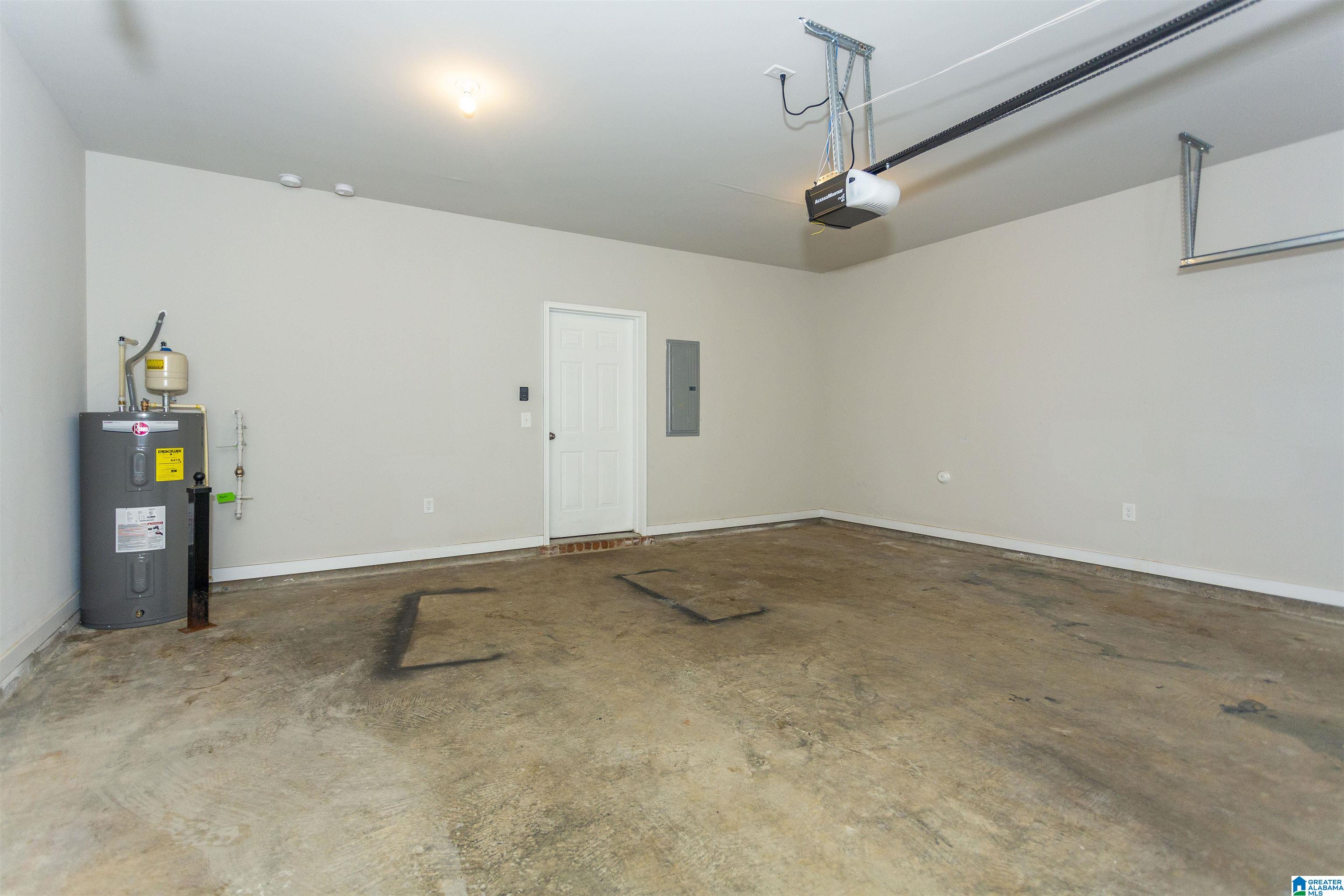 180 Ridgeview Circle Jemison, AL 35085 - Photo 25 of 45