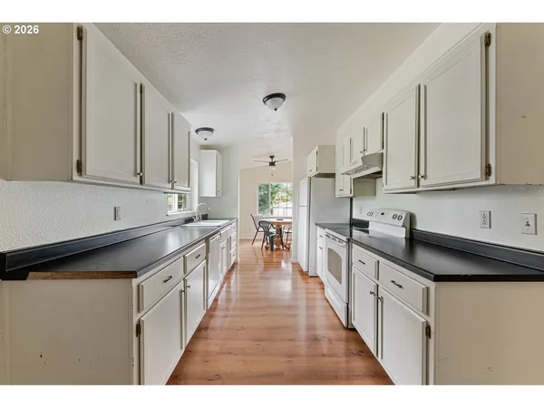 $360,000 | 107 Patton Bar Road, Cave Junction, OR 97523