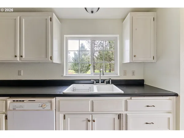$360,000 | 107 Patton Bar Road, Cave Junction, OR 97523