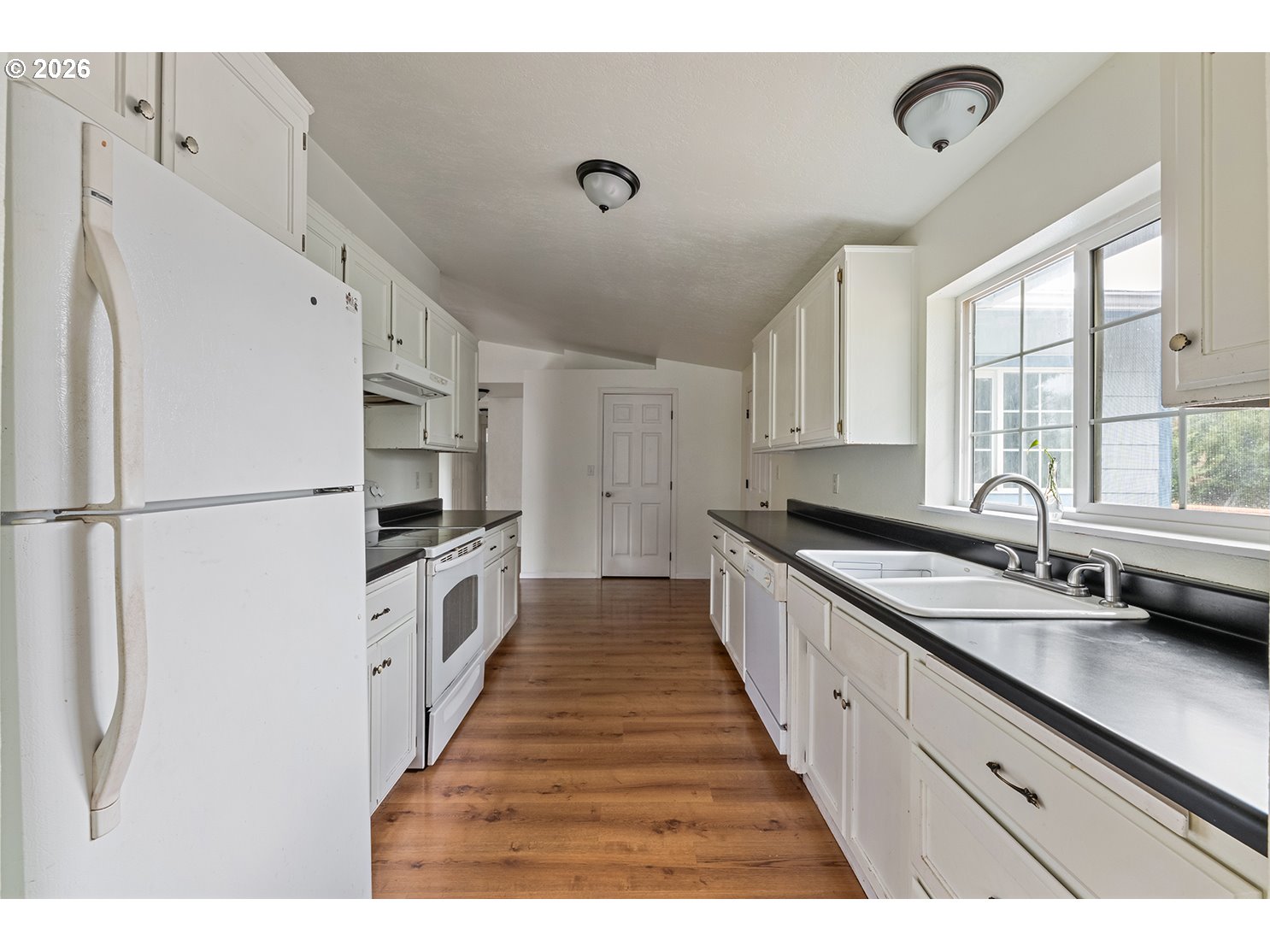 107 Patton Bar Road Cave Junction, OR 97523 - Photo 17 of 41