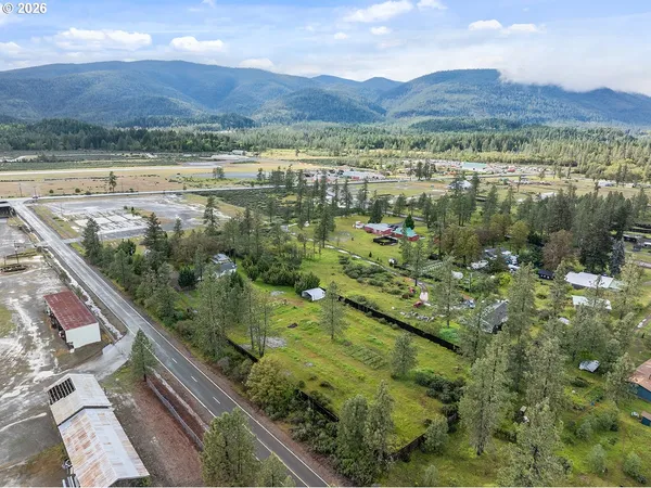 $360,000 | 107 Patton Bar Road, Cave Junction, OR 97523