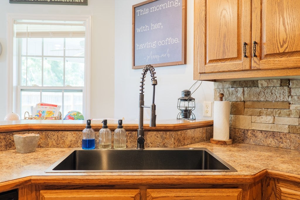 316 Smith Dairy Road Ray City, GA 31645 - Photo 7 of 24 Gallery Image 7