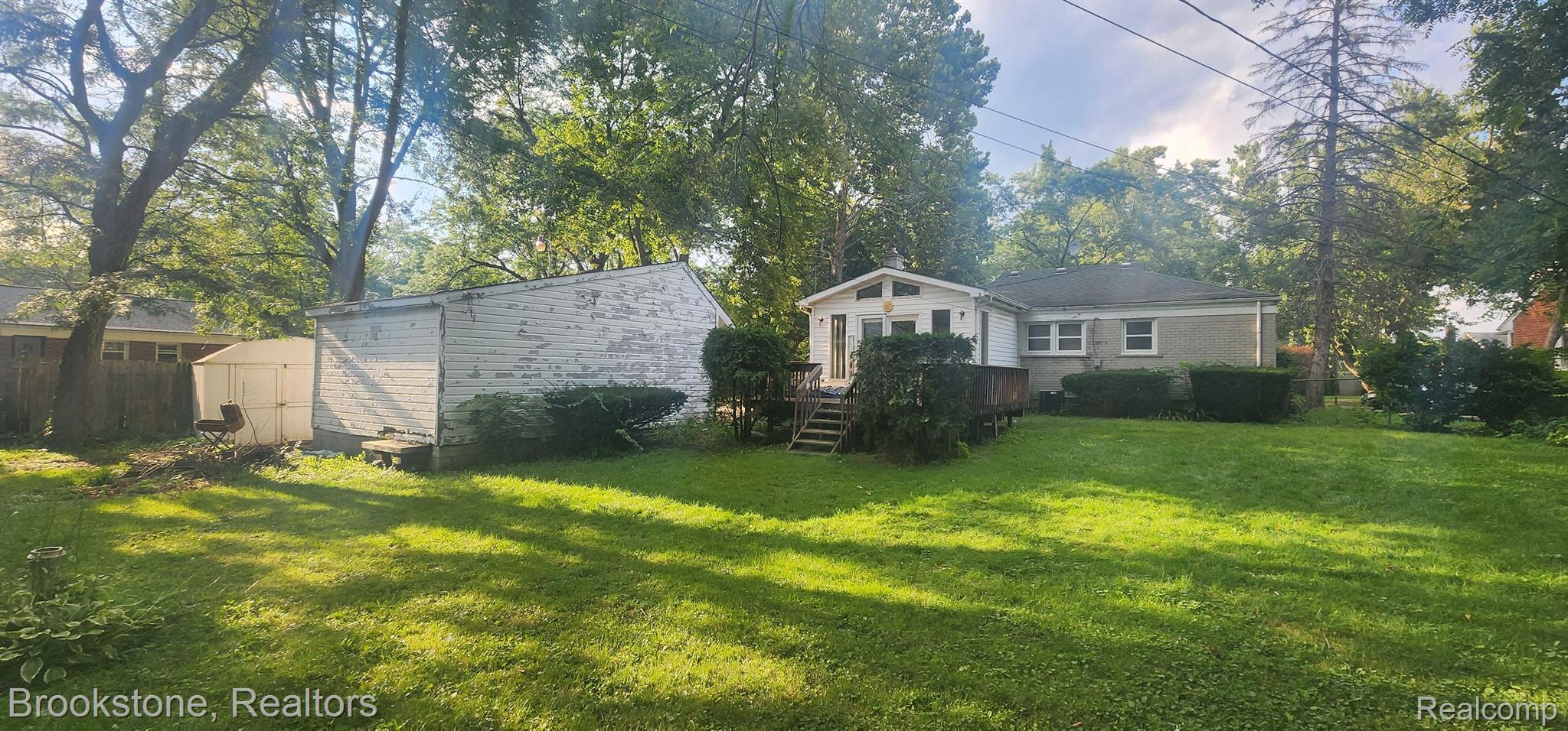 28969 Emerson Street Inkster, MI 48141 - Photo 5 of 34 Gallery Image 5