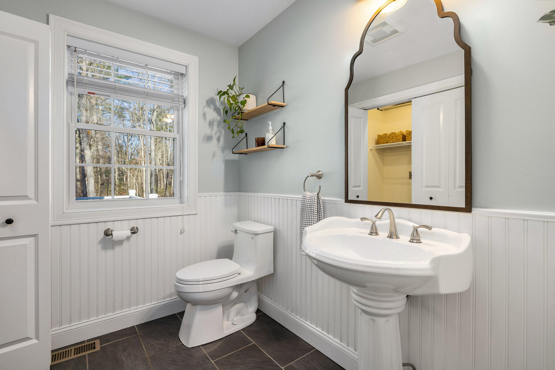 82 Stacy Lane Eliot, ME 03903 - Photo 16 of 34 16