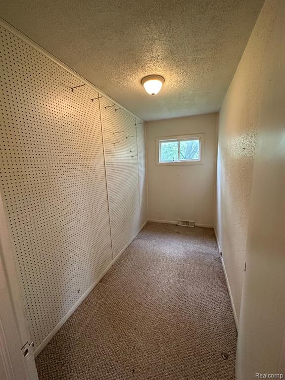 2259 Howe Road Burton, MI 48519 - Photo 19 of 25