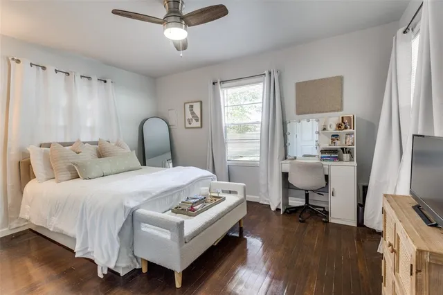 $399,900 | 3244 Sandage Avenue, Fort Worth, TX 76109