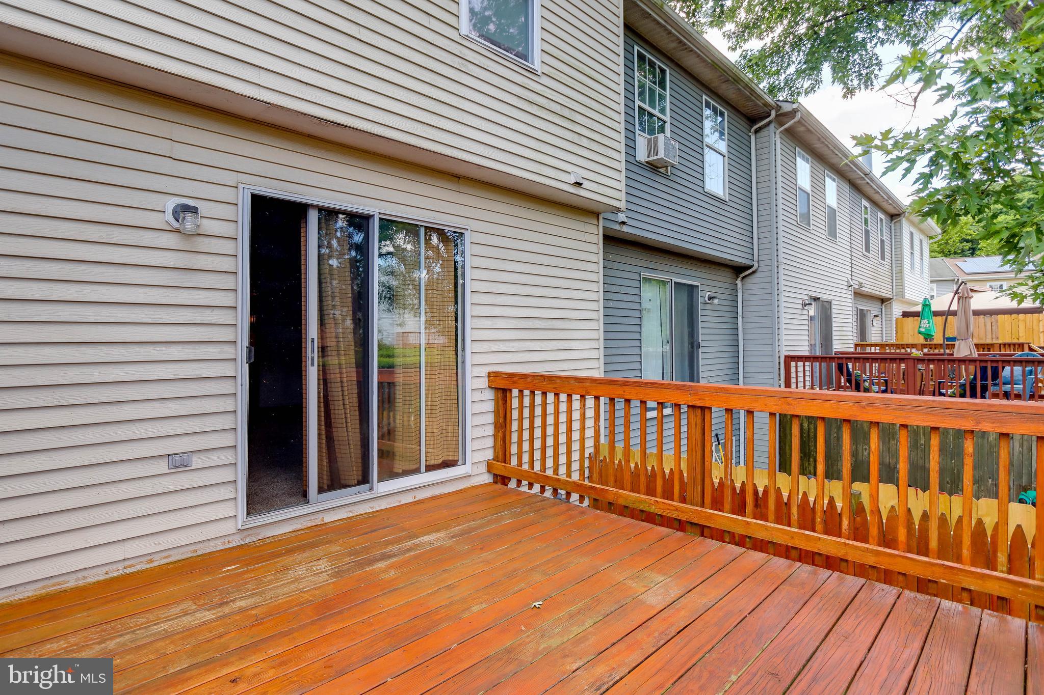 3910 Tidewood Road Baltimore, MD 21220 - Photo 32 of 38 Deck