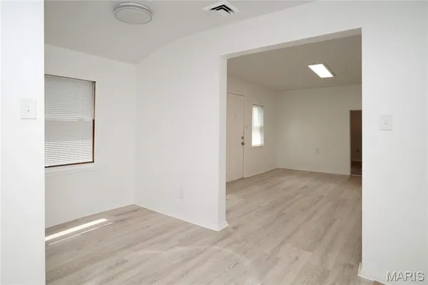 $164,900 | 2619 Michigan Avenue, St. Louis, MO 63118