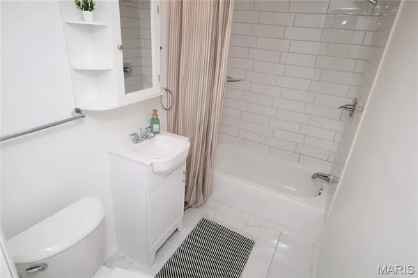 $164,900 | 2619 Michigan Avenue, St. Louis, MO 63118
