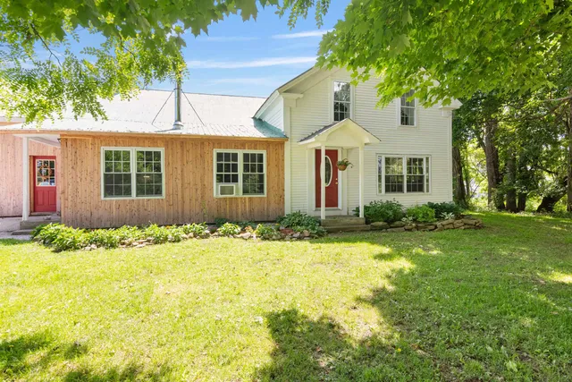 $599,000 | 1702 Ballard Road, Highgate, VT 05488