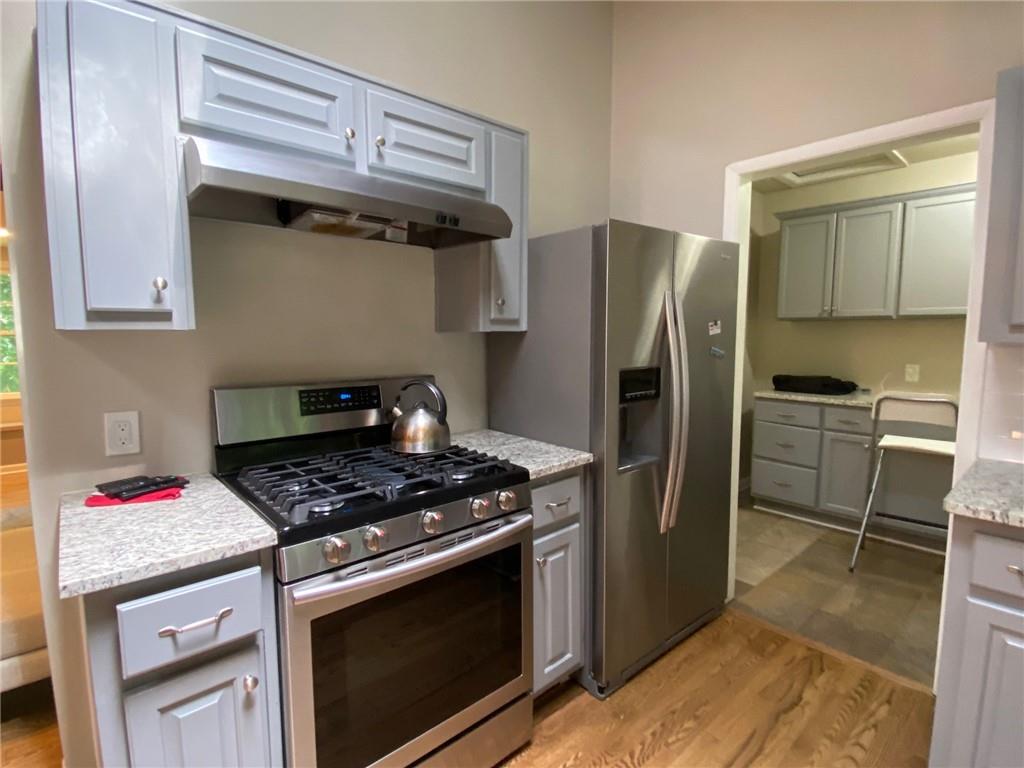 5810 Brookgreen Road Northeast Atlanta, GA 30328 - Photo 15 of 26