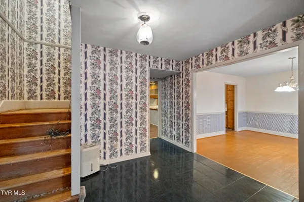 $285,000 | 312 Dogwood Loop, Greeneville, TN 37745