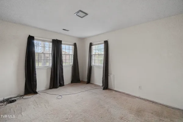 $285,000 | 312 Dogwood Loop, Greeneville, TN 37745