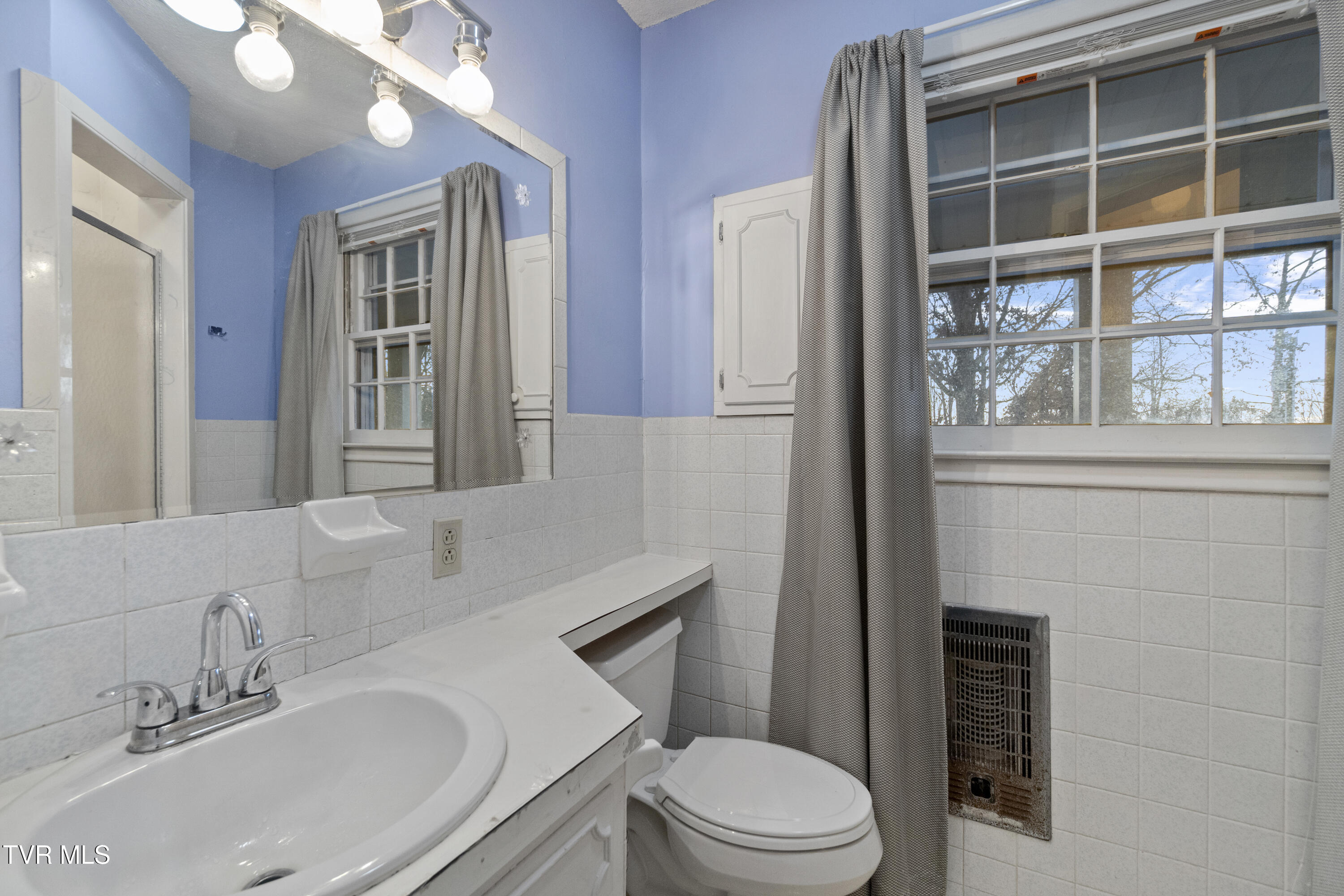 312 Dogwood Loop Greeneville, TN 37745 - Photo 42 of 49 DSC05233