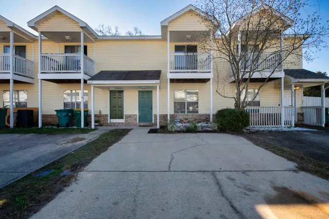 $235,000 | 1810 Pointed Leaf Lane, Fort Walton Beach, FL 32547