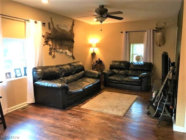 1754 Grace Road Akron, OH 44312 - Photo 3 of 22