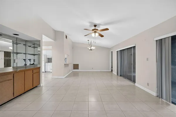 $350,000 | 10424 Northwest 70th Court, Tamarac, FL 33321