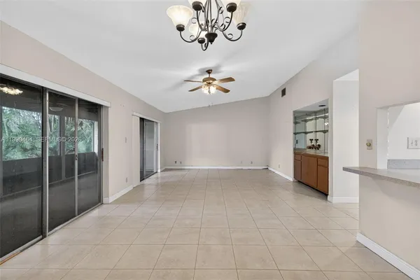 $350,000 | 10424 Northwest 70th Court, Tamarac, FL 33321