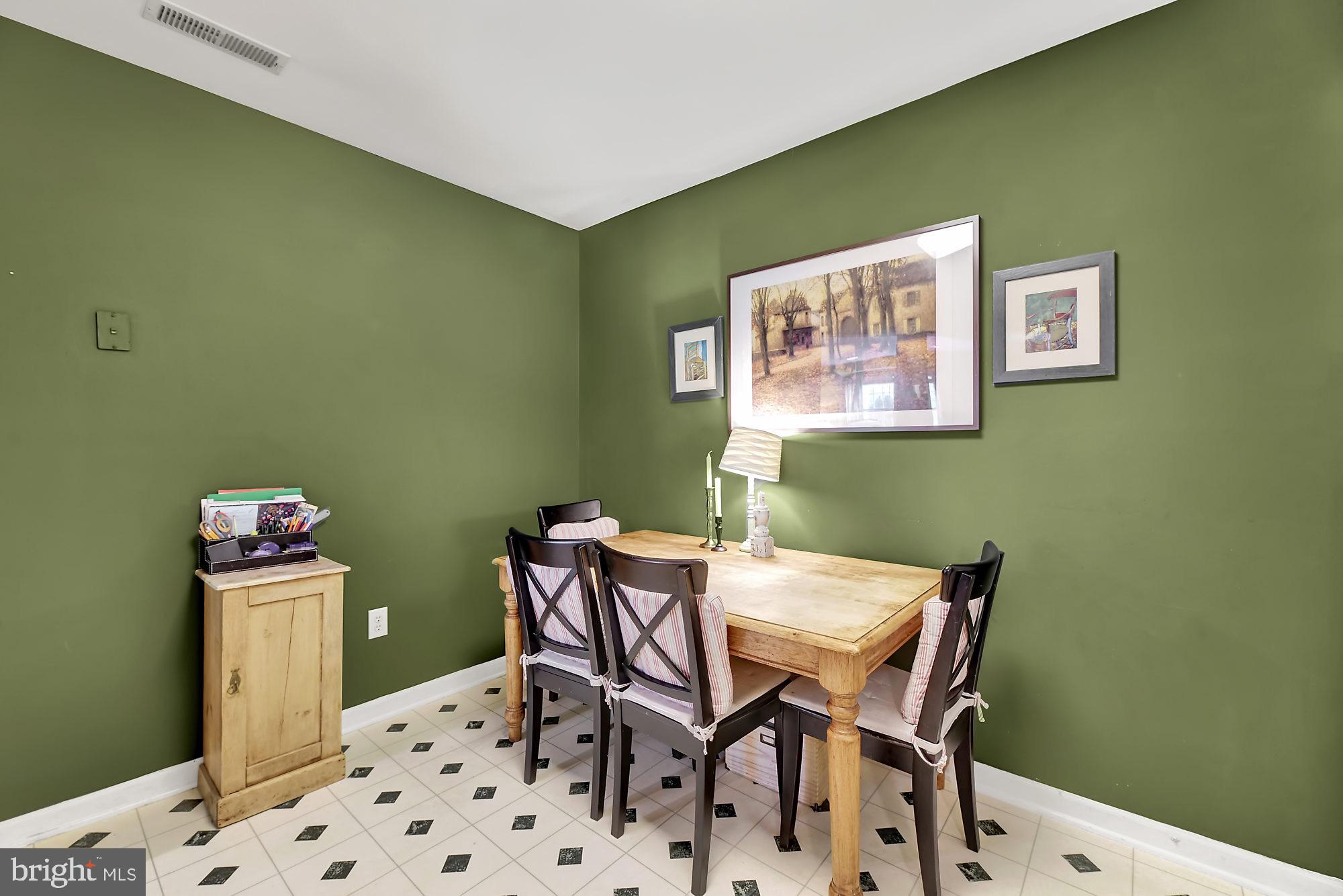 4154 Maple Path Circle, Unit 48 Baltimore, MD 21236 - Photo 9 of 25 Gallery Image 9