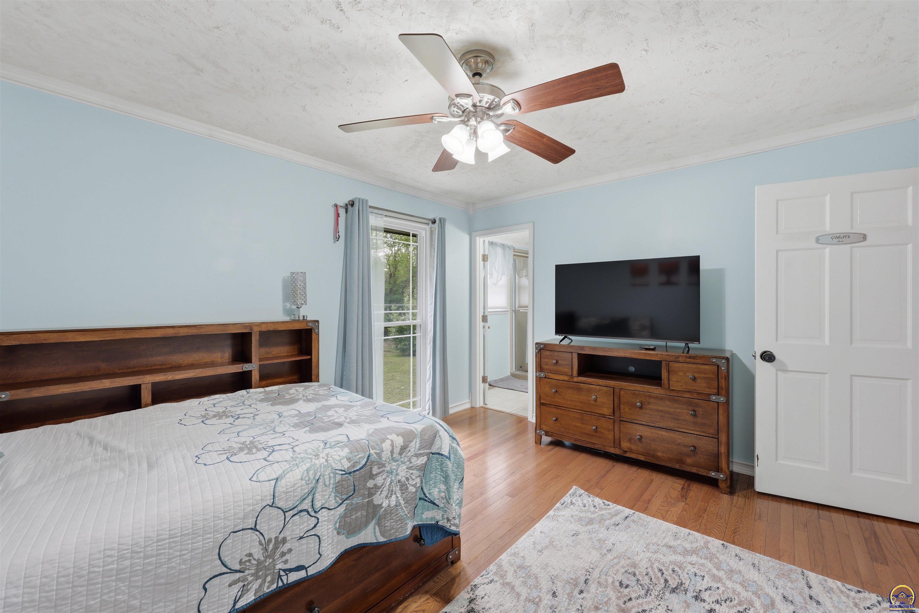 2518 Southwest Arrowhead Road Topeka, KS 66614 - Photo 14 of 30
