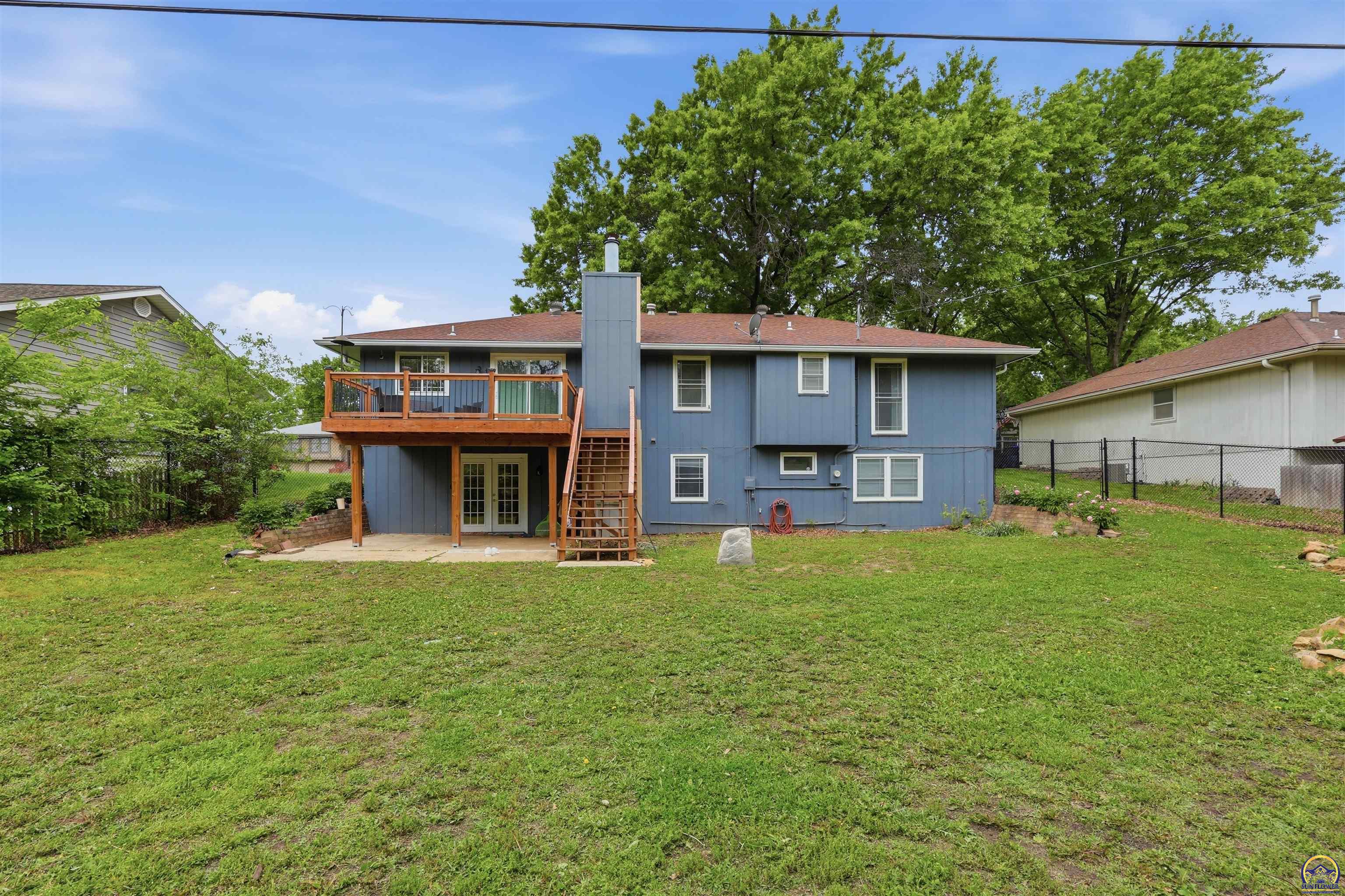 2518 Southwest Arrowhead Road Topeka, KS 66614 - Photo 30 of 30