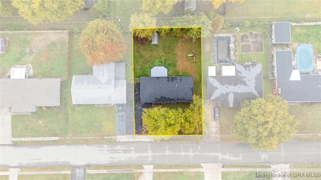 $232,000 | 310 Crestwood Drive, Madison, IN 47250