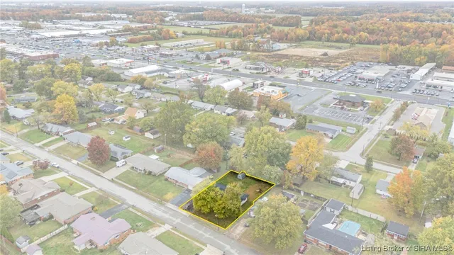 $232,000 | 310 Crestwood Drive, Madison, IN 47250