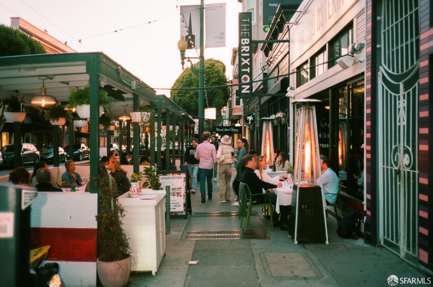 915 North Point Street, Unit F2 San Francisco, CA 94109 - Photo 13 of 16 a view of path along with retail shop and buildings