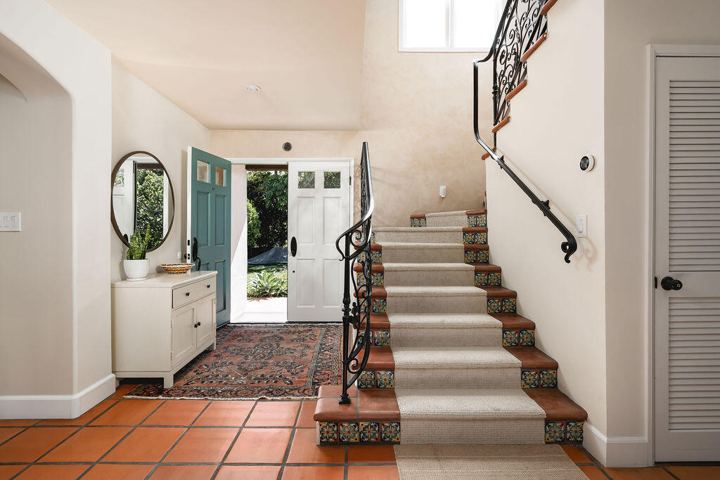 20 East Constance Avenue Santa Barbara, CA 93105 - Photo 14 of 38 JG-20EConstance-15