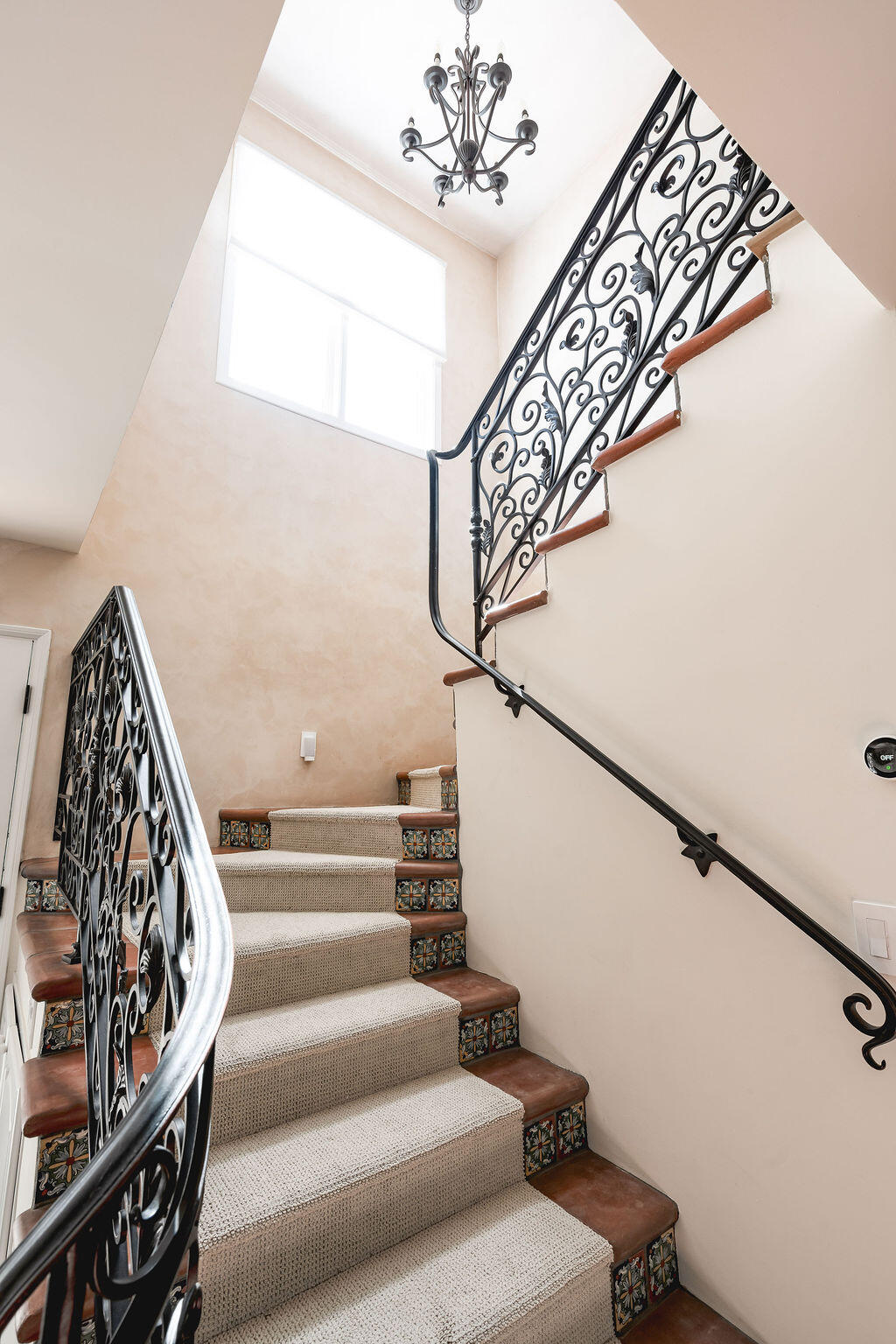 20 East Constance Avenue Santa Barbara, CA 93105 - Photo 15 of 38 JG-20EConstance-16