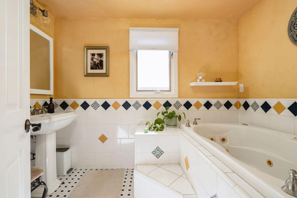 20 East Constance Avenue Santa Barbara, CA 93105 - Photo 26 of 38 JG-20EConstance-27