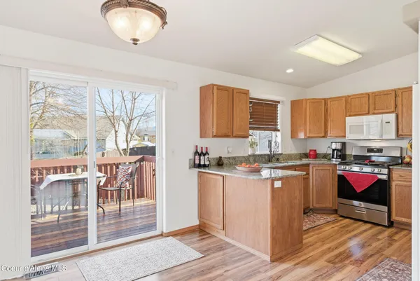 $637,600 | 2208 North Stagecoach Drive, Post Falls, ID 83854