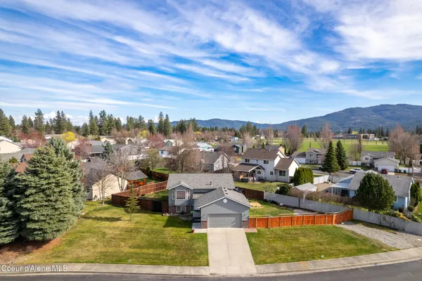 $637,600 | 2208 North Stagecoach Drive, Post Falls, ID 83854