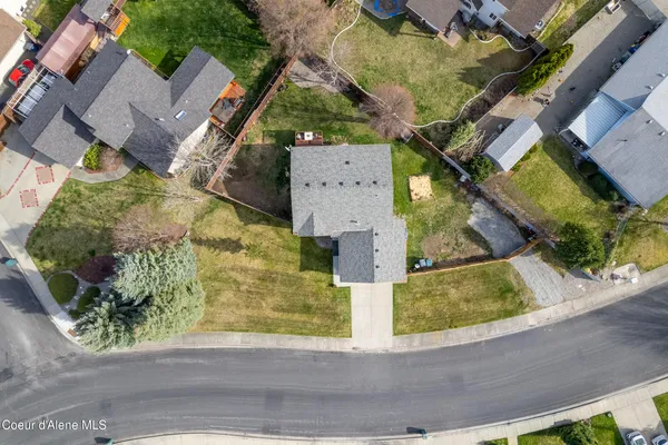 $637,600 | 2208 North Stagecoach Drive, Post Falls, ID 83854