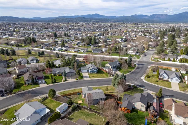 $637,600 | 2208 North Stagecoach Drive, Post Falls, ID 83854