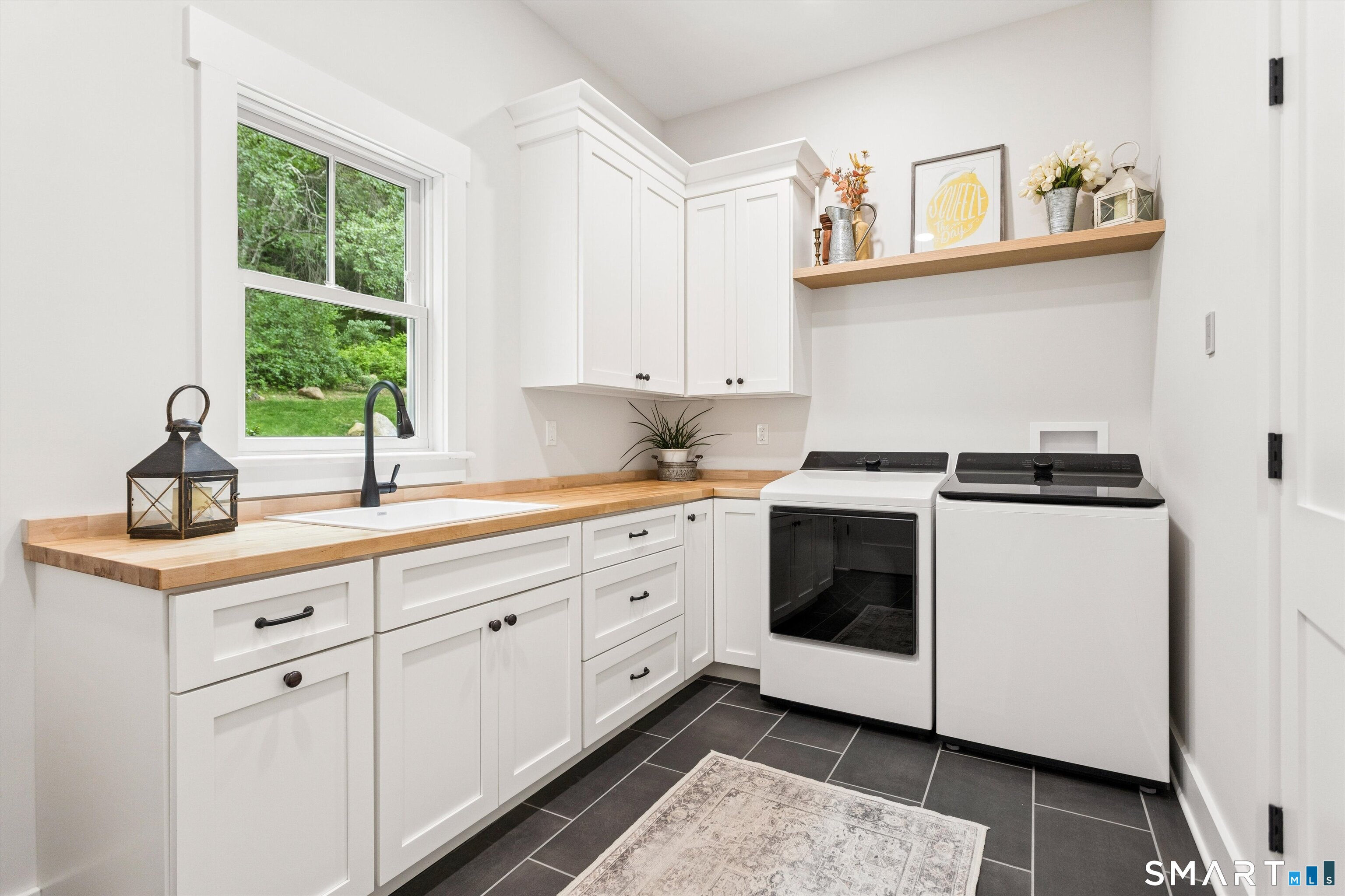 110 Chestnut Land Road New Milford, CT 06776 - Photo 14 of 34 Gallery Image 14